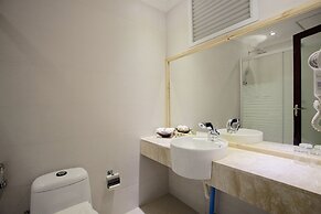 Kaani Grand Seaview