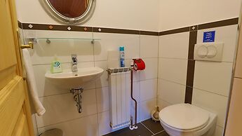 Villa Flora Apartments