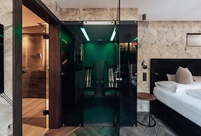 LARET private Boutique Hotel - Adults only