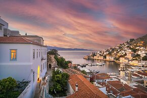 Hydra Hotel
