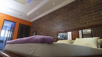Hotel Les Mamelles
