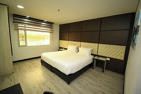 Hotel American Visa Tower
