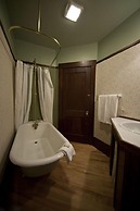 The Normaway Inn