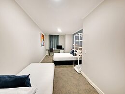 28 Hotel