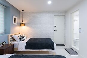Neat House