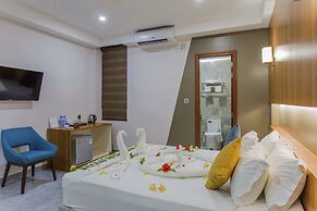 Kuredhi Beach Inn