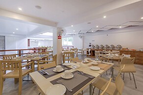 Kuredhi Beach Inn