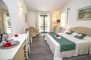 Albaruja Hotel