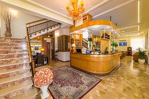 Hotel Touring