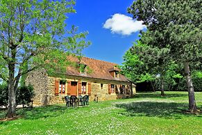 Combas Village De Gites