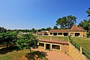 Combas Village De Gites