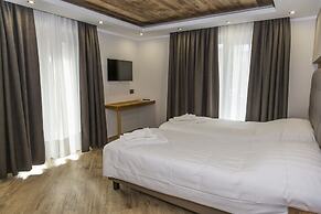 Hotel K2