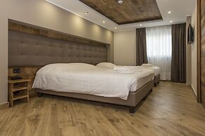 Hotel K2