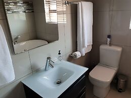 Fa Trez Guest House and Spa
