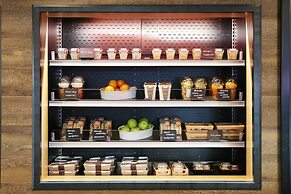 Moxy Frankfurt Airport