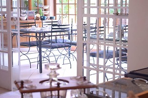 Ah Ha Guest House