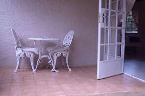 Ah Ha Guest House