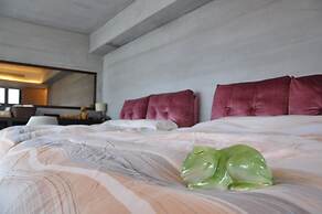 Yutian House
