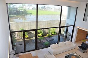 Yutian House