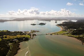 Waitangi Beach House