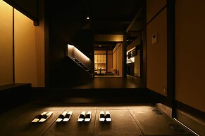 Kuraya Kamigojo-cho