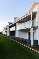 Reflections by Rockingham Apartments