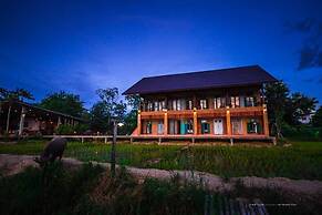 Phu-Anna Eco House
