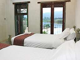 Phu-Anna Eco House