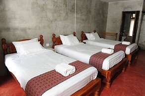 Phu-Anna Eco House