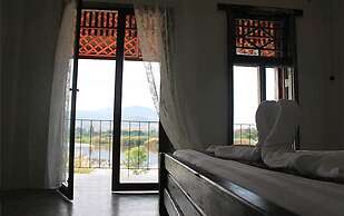 Phu-Anna Eco House