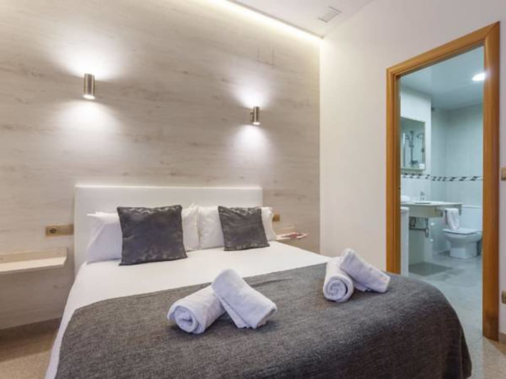 Apartments Ramblas 108