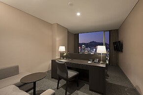 NINE TREE BY PARNAS SEOUL MYEONDONG 2