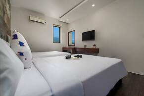 Delicate Hotel