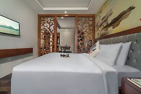Delicate Hotel