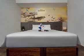 Delicate Hotel