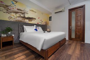 Delicate Hotel