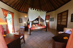 Felicianas Resort