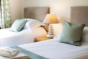 The Sands - Sea Front Apartments