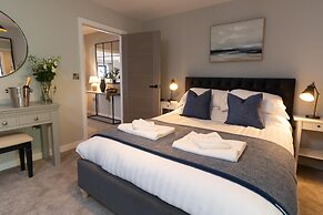 The Sands - Sea Front Apartments