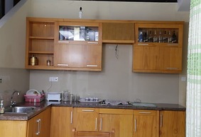 AA Circuit bungalow