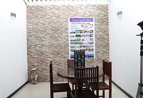 AA Circuit bungalow