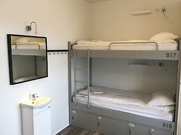 Bakki Hostel and Apartments