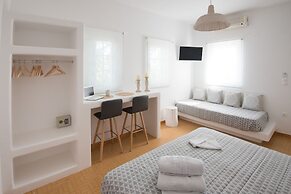 Eleana Studios