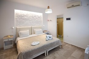 Eleana Studios