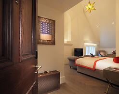 The Lalit London