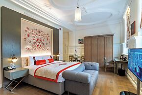 The Lalit London