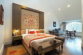 The Lalit London