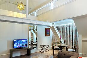 The Lalit London