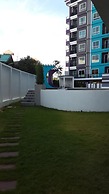 The Scene Condo By The Rich
