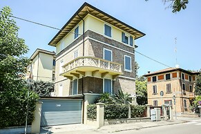 La Bella Modena